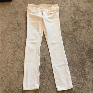 Lilly Pulitzer white jeans